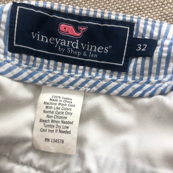 4 vineyard vines shorts $40 sz 32 great conditions - Picture 4 of 8